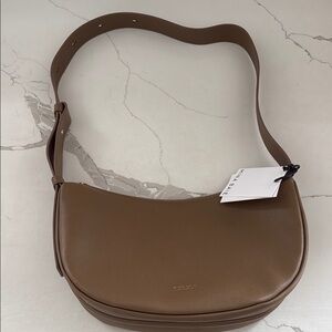 NWT Mina Baie Khloe in Teddy